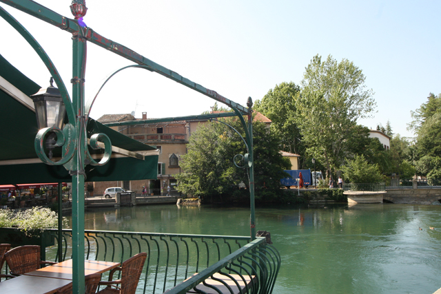 Isle sur Sorgue - Jeep Sud Est