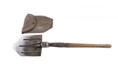 PELLE PLIANTE + HOUSSE ORIGINE ARMEE FR OCC BE