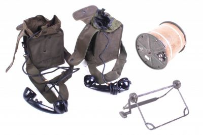 KIT TELEPHONES DE CAMPAGNE US EE8 SACOCHE TOILE CIREE (X2)