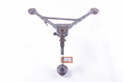 TREPIED M2 CAL.30 WWII + PLAQUE LAITON 1942