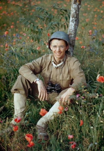 Paire de jumelles armée Fr 8X30 + étui cuir