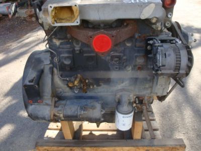 Moteur diesel Perkins 4 cylindres