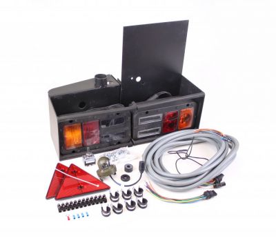 KIT DE FEUX ETANCHES REMORQUE 1/4 T