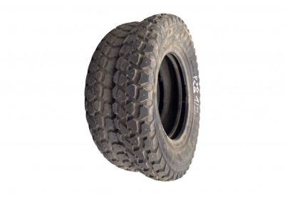 PNEUMATIQUE CLOUTE GOODYEAR 6 PLY 650 X 16 (LOT DE 2)