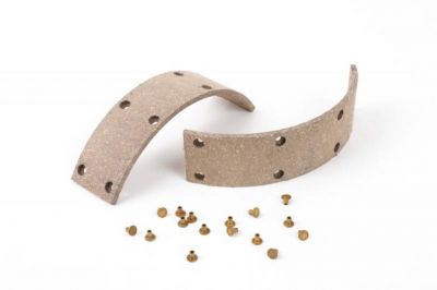 GARNITURES MACHOIRE FAM (JEU) FORD/M201 + RIVETS